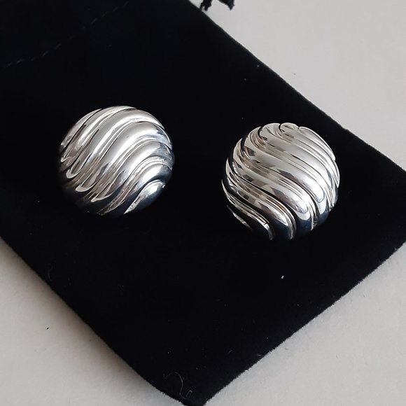 Arte d'Argento Sterling Wavy Ribbed Button Earrings - Picture 1 of 7